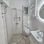 Retreat * 塞拉耶佛