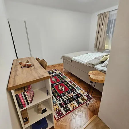 Retreat Apartman *